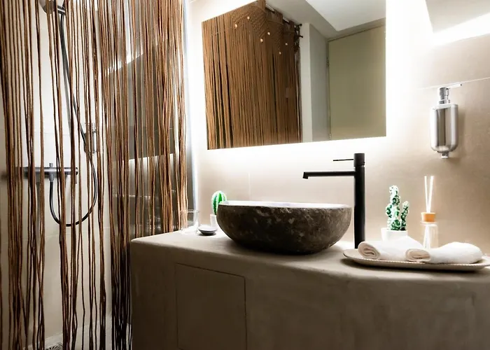 Hotel apartamentowy Guru 3*