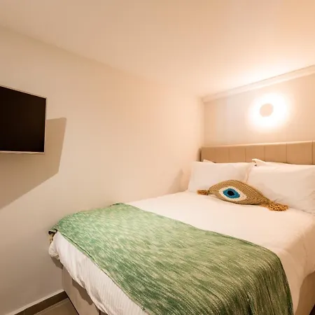 Apart-hotel Guru Mykonos Town